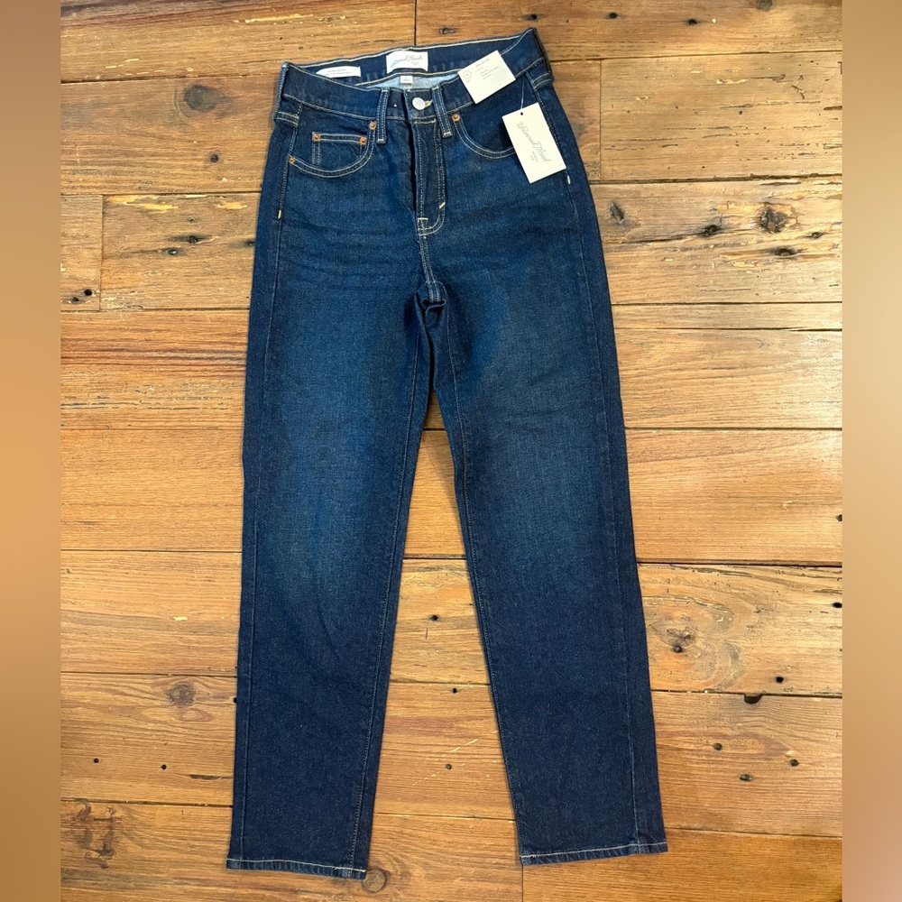 Mid rise Dark Indigo 80’s Slim Jeans
